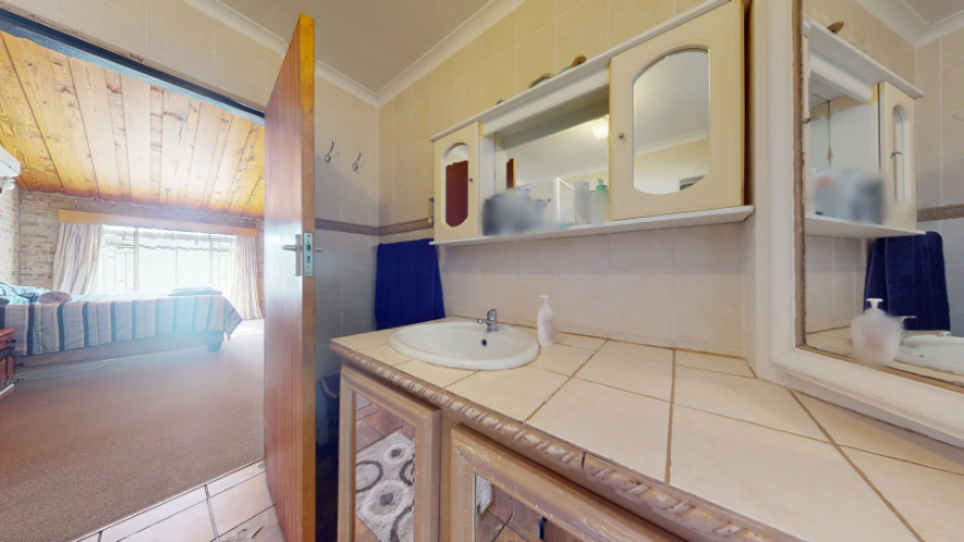 4 Bedroom Property for Sale in Potchefstroom North West